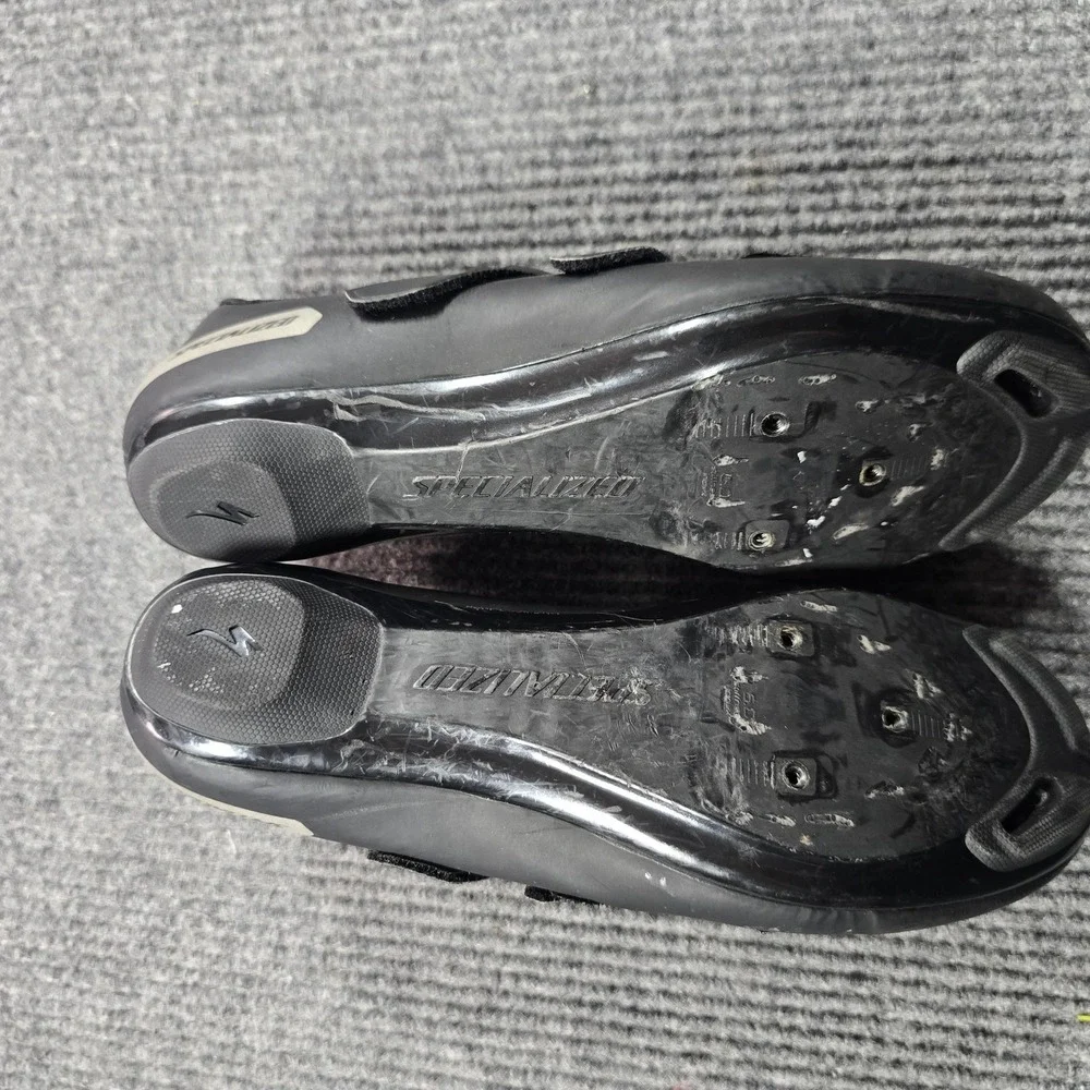 Specialized Torch 1.0 Cycling Shoes Mens 9.5 EU 43‎ Black 3-Bolt Road